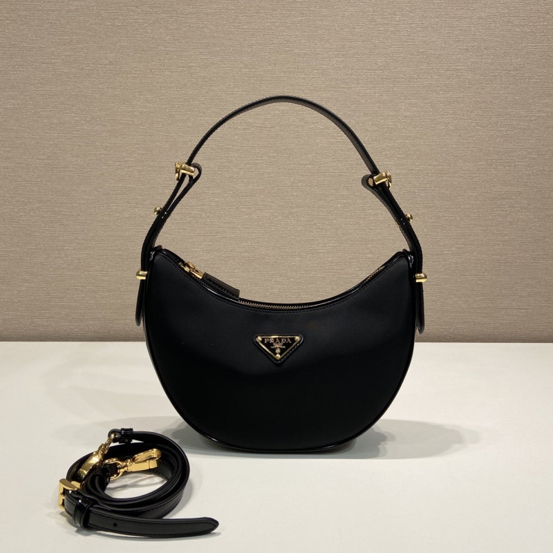 Pra*a hobo bags